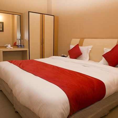 Oyo 3345 Shubham Beach Hotel Puri Zewnętrze zdjęcie