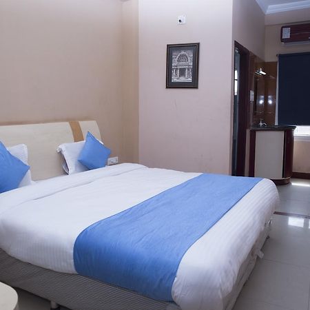 Oyo 3345 Shubham Beach Hotel Puri Zewnętrze zdjęcie