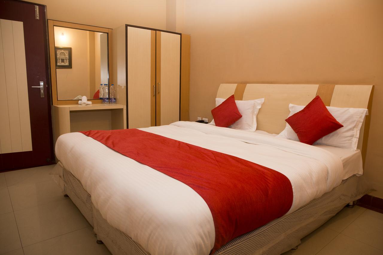 Oyo 3345 Shubham Beach Hotel Puri Zewnętrze zdjęcie