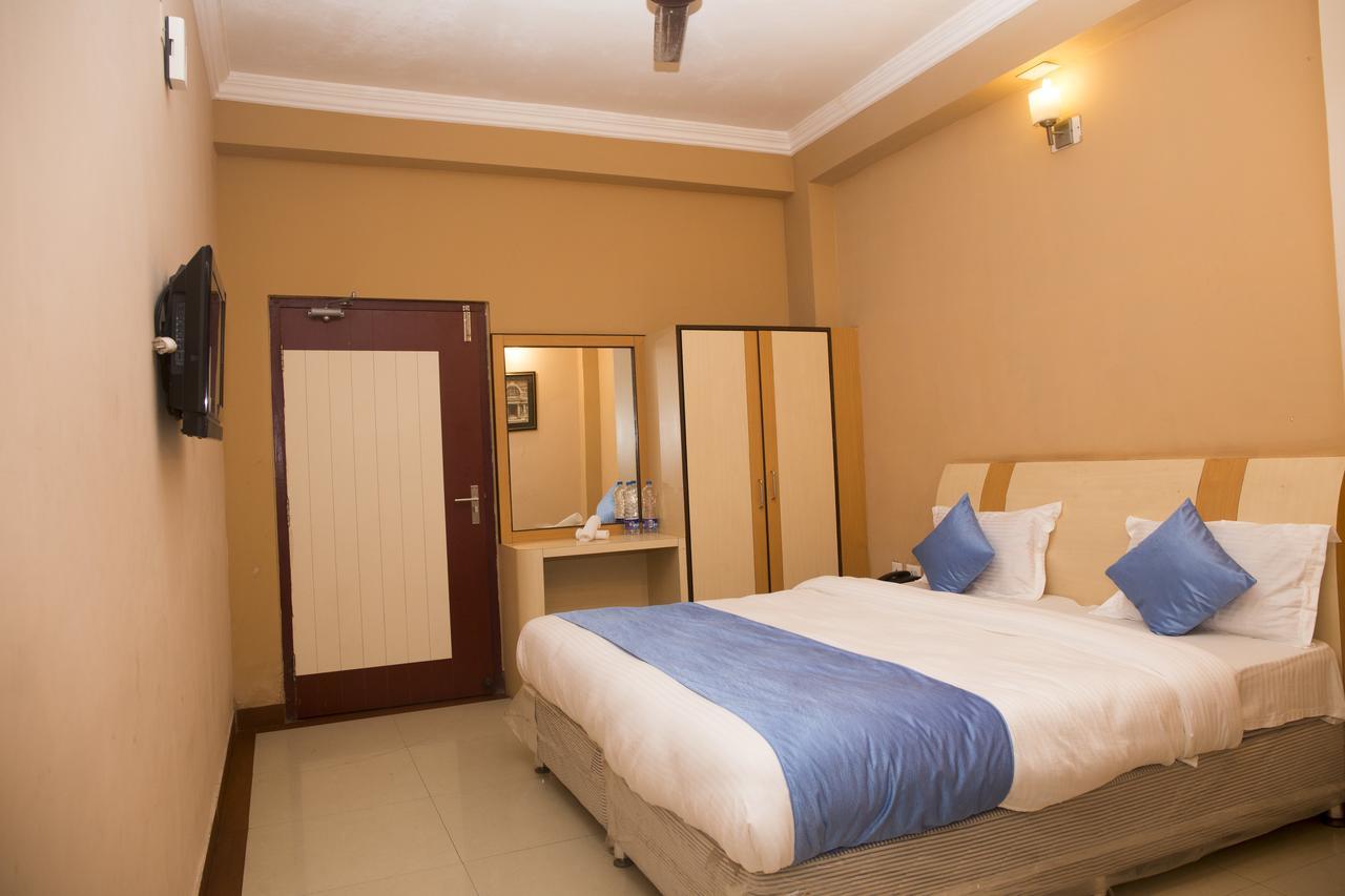 Oyo 3345 Shubham Beach Hotel Puri Zewnętrze zdjęcie