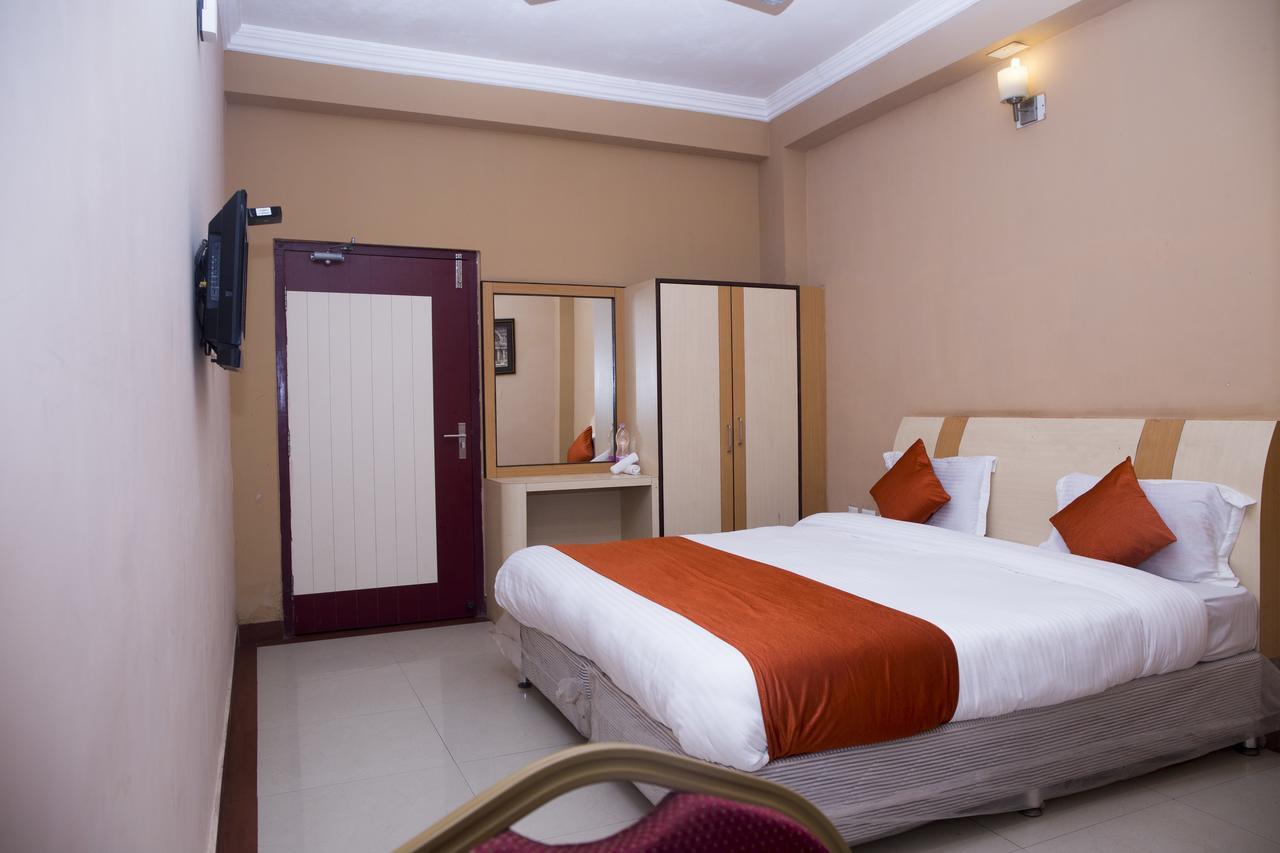 Oyo 3345 Shubham Beach Hotel Puri Zewnętrze zdjęcie